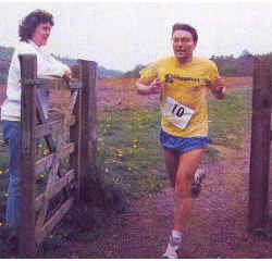 SimonBrazilLeg16in1996.JPG (25479 bytes)
